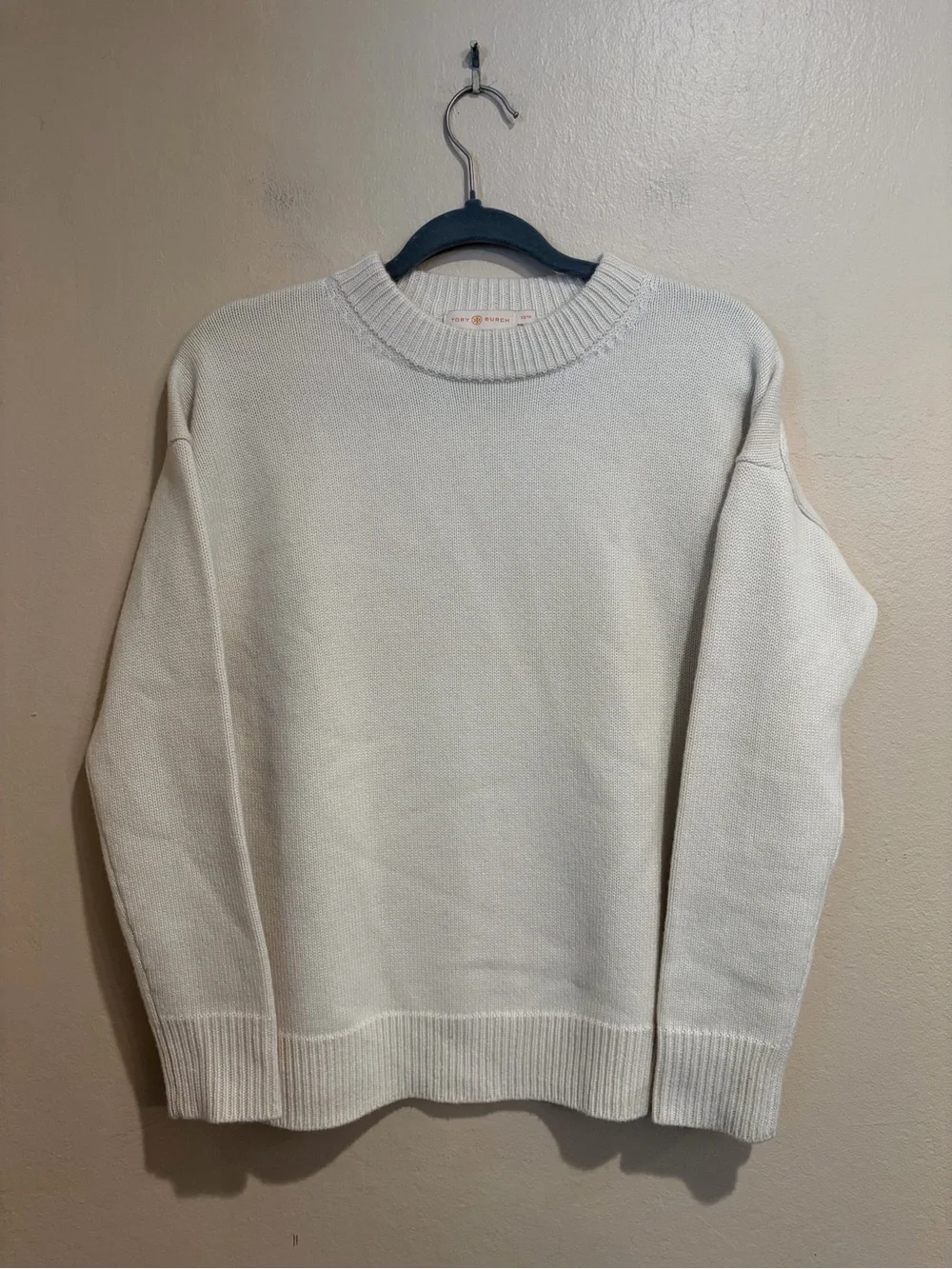 Gorgeous Tory Burch 100% Cashmere Ivory Crewneck Sweater, Quiet Luxury, Soft XS